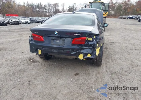 2019 BMW 540I xDrive z USA, uszkodzony, nr VIN WBAJE7C52KWW18505
